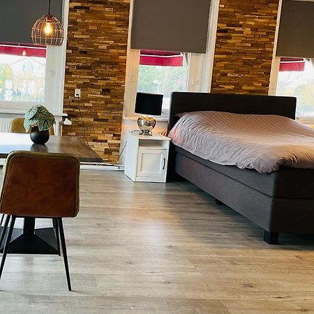 Slapen Bij De Buurvrouw Bed & Breakfast Castricum Luaran gambar