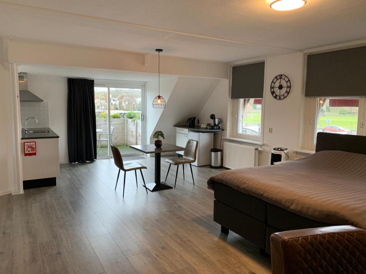 Slapen Bij De Buurvrouw Bed & Breakfast Castricum Luaran gambar