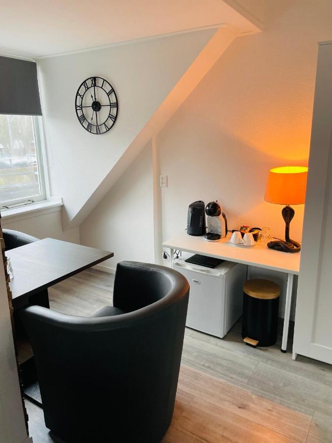 Slapen Bij De Buurvrouw Bed & Breakfast Castricum Luaran gambar
